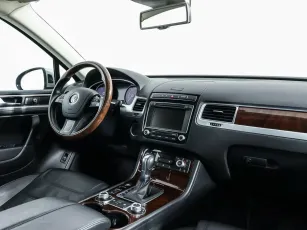 Volkswagen  5