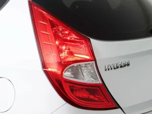 Hyundai  8