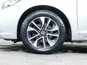 Honda  5