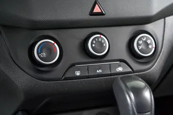 Hyundai  19