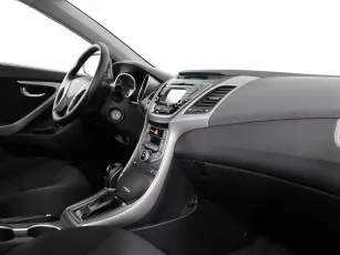 Hyundai  7