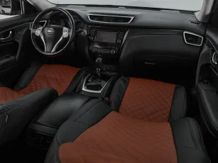 Nissan  10