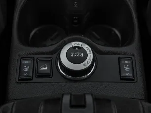 Nissan  15