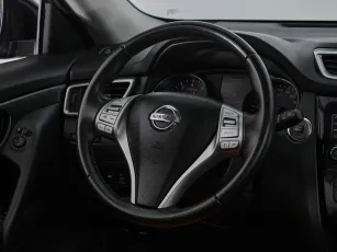 Nissan  17