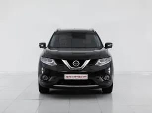 Nissan  2