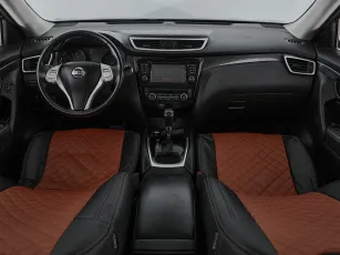 Nissan  8