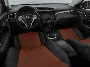 Nissan  9