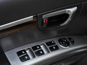 Hyundai  20