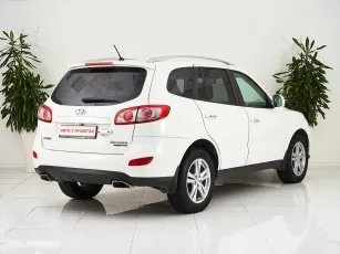 Hyundai  4