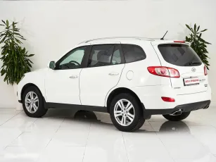 Hyundai  6