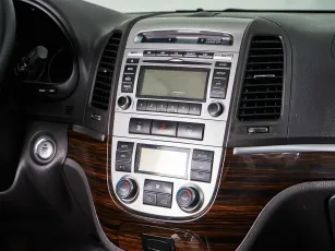 Hyundai  8