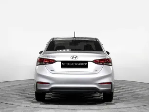 Hyundai  6
