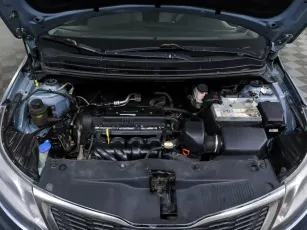 Kia  10
