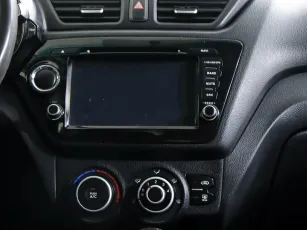 Kia  16