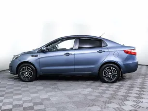 Kia  4