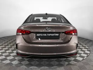 Hyundai  6