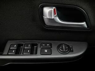 Kia  14