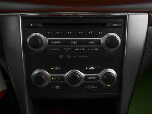 Nissan  18
