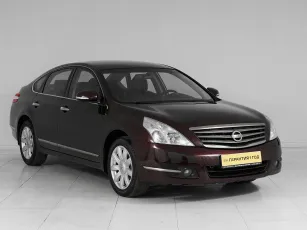 Nissan  3