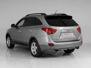 Hyundai  4