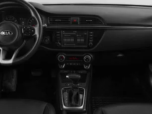 Kia  15