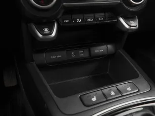 Kia  18