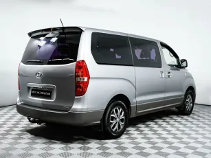 Hyundai  3
