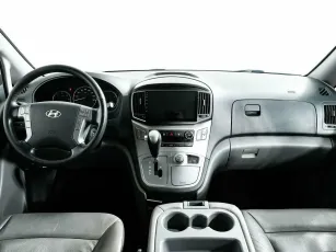 Hyundai  7