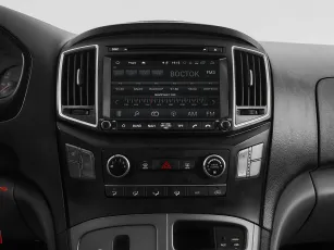 Hyundai  15
