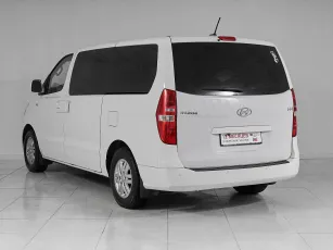 Hyundai  4