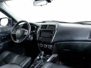 Mitsubishi  6