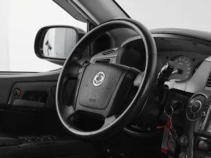 SsangYong  10