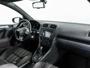 Volkswagen  5