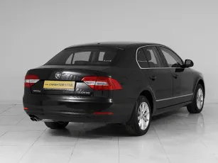Skoda  6