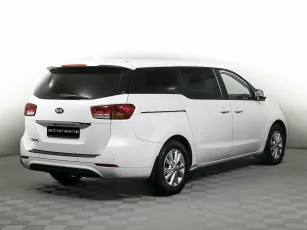 Kia  5