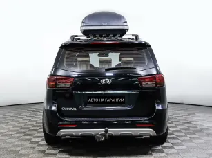 Kia  6