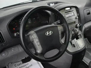 Hyundai  6
