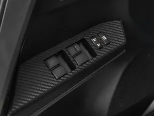 Toyota  12