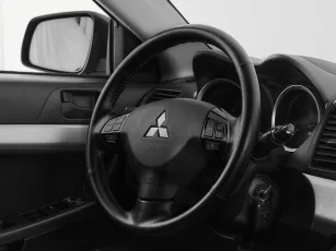 Mitsubishi  10