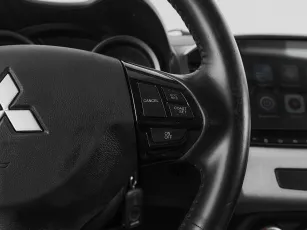 Mitsubishi  12