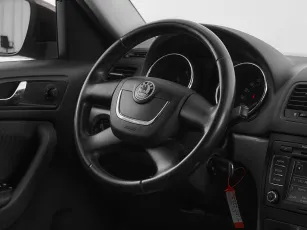 Skoda  10