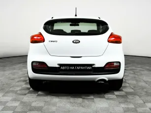 Kia  6