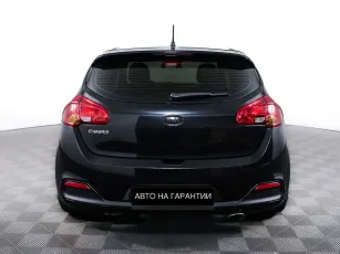 Kia  6