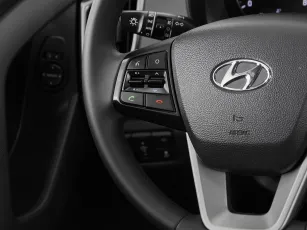 Hyundai  11