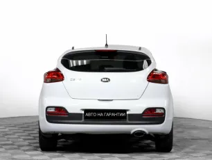 Kia  6