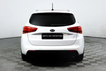 Kia  6