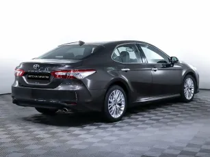 Toyota  5