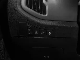 Kia  15