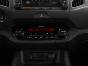 Kia  18