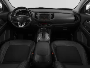 Kia  8